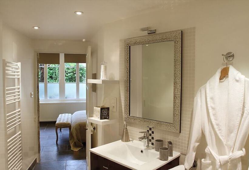 Bed and Breakfast Demeure Des Cordeliers Avec Parking Privé
