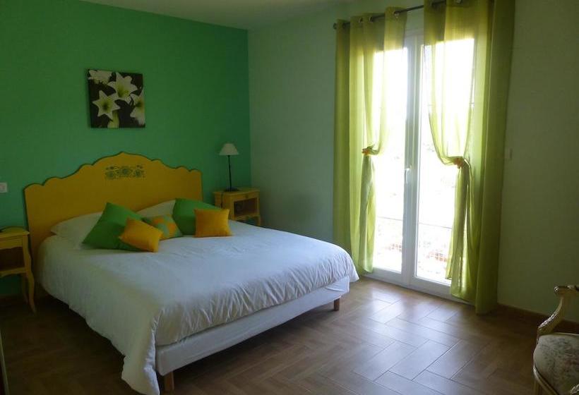 مبيت وإفطار Domaine De Flo