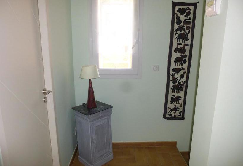 مبيت وإفطار Domaine De Flo