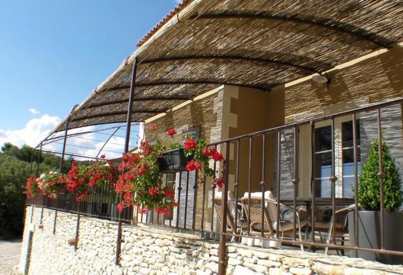 Bed and Breakfast Les Grenadiers De Saint Sat