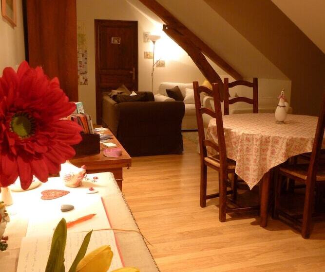 مبيت وإفطار Ferme De Marpalu