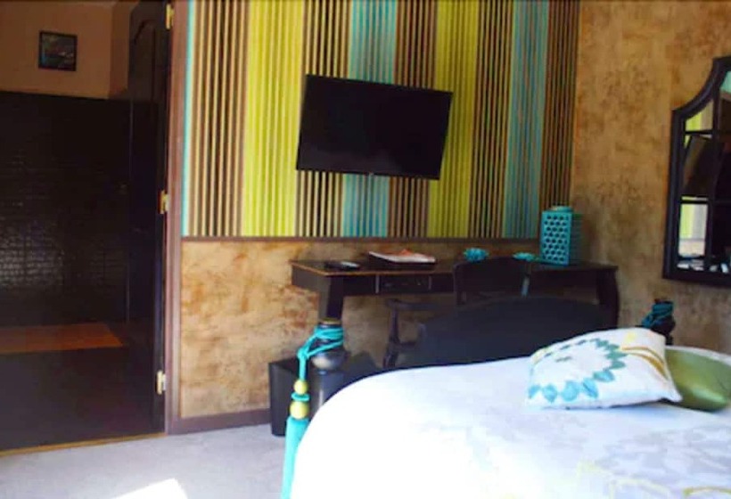 مبيت وإفطار Guesthouse Kathome