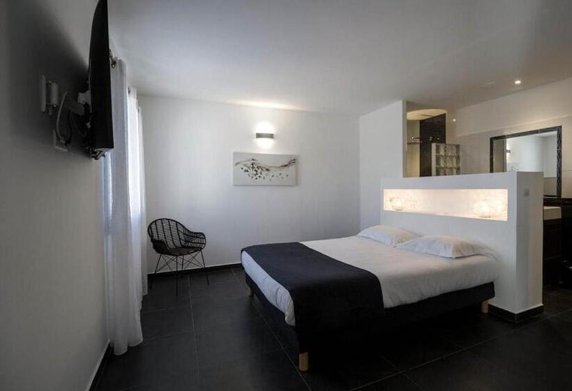 Bed and Breakfast L Albitru