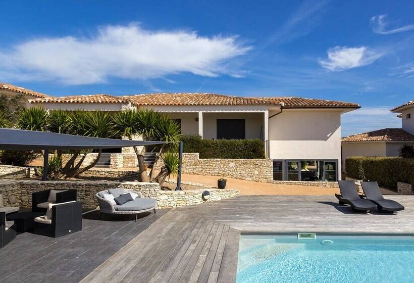 Bed and Breakfast L Albitru