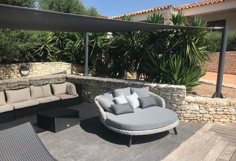 Bed and Breakfast L Albitru