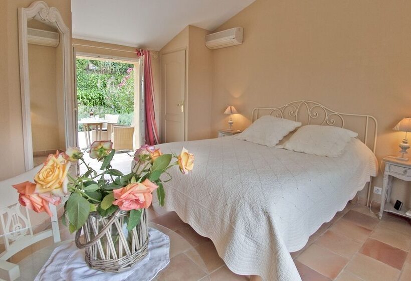 مبيت وإفطار La Colline De Vence