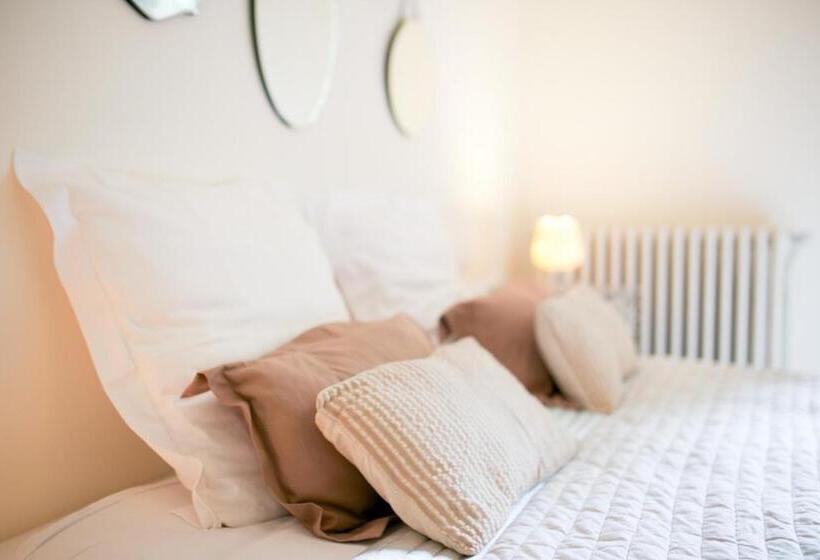 ベッドアンドブレックファースト La Dime De Giverny   Chambres D Hôtes