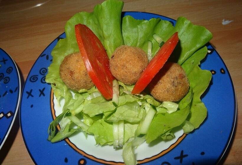 住宿加早餐  La Fontenelle Chambres D'hôtes