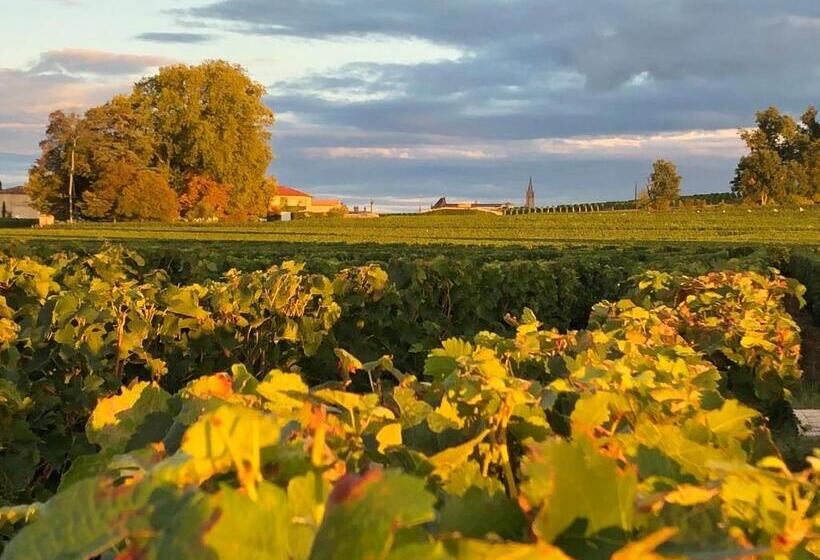 تختخواب و صبحانه La Gomerie Chambres D'hotes