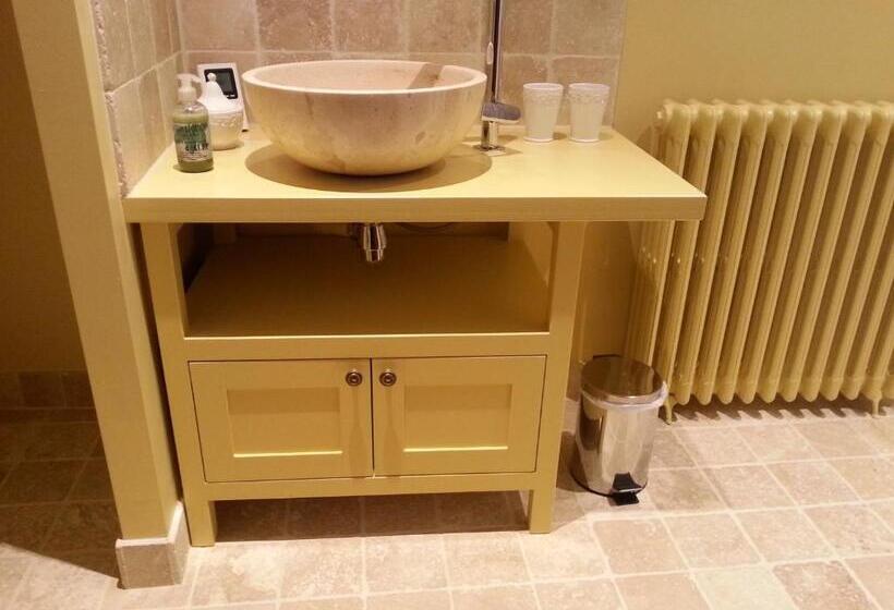 צימר La Maison D'adelaïde