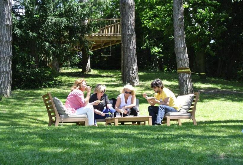 مبيت وإفطار La Maison De Karen Chocolat