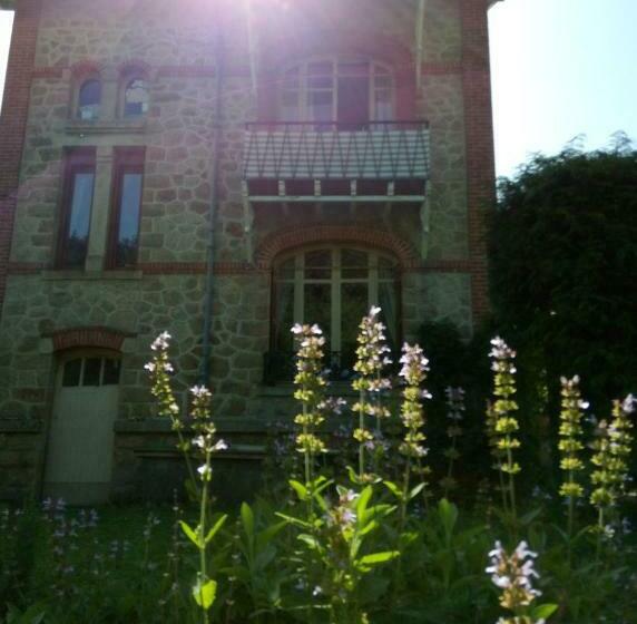 민박 La Maison Du Marchand