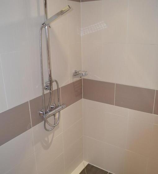 ベッドアンドブレックファースト La Petite Ecole