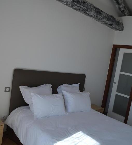 ベッドアンドブレックファースト La Petite Ecole