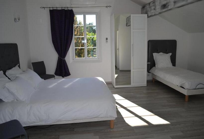 ベッドアンドブレックファースト La Petite Ecole