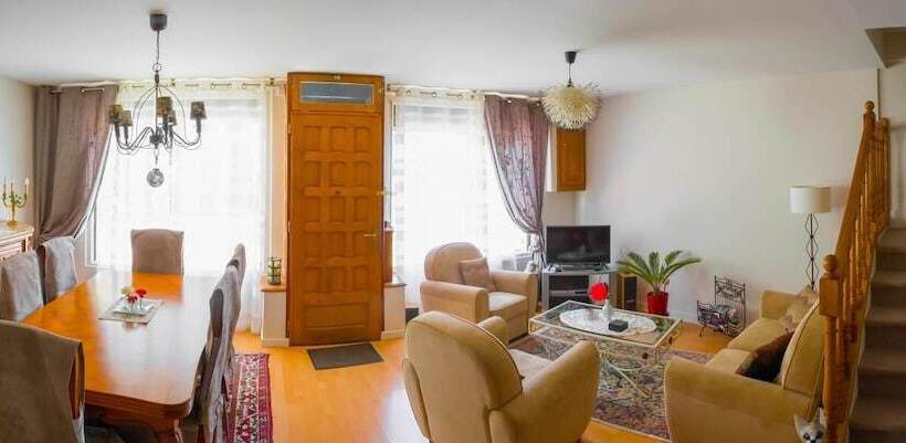 צימר La Petite Maison Pres De L Eglise