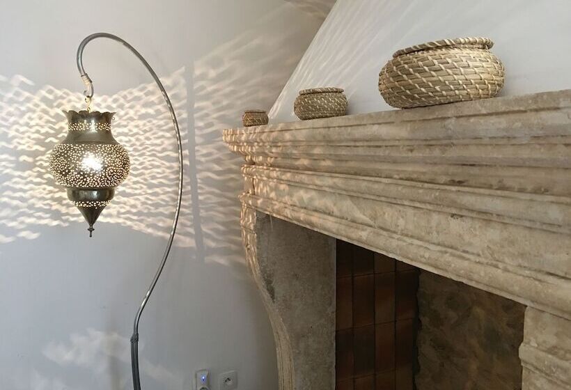 ベッドアンドブレックファースト Le Clos Des Anges