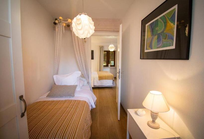 ベッドアンドブレックファースト Le Hameau D Eguisheim  Chambres D Hotes & Gites