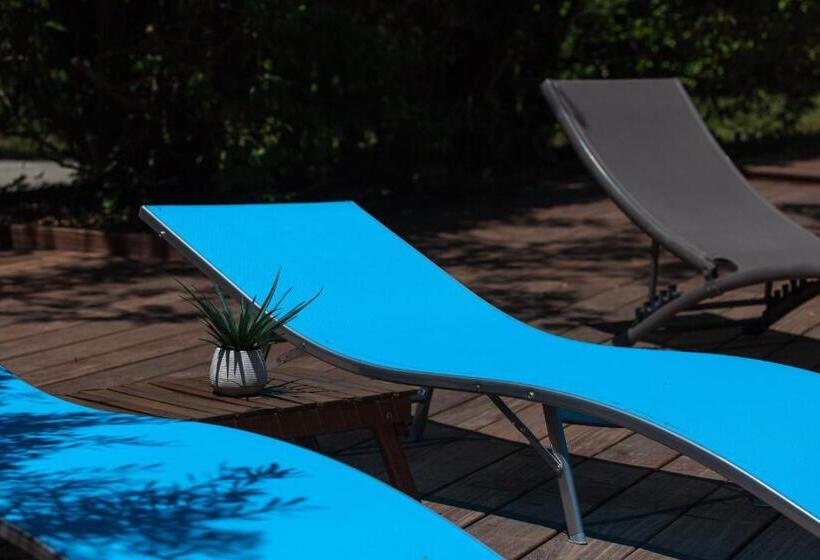 住宿加早餐  Le Mas De Bertagne