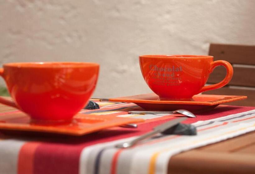 住宿加早餐  Le Mas De Bertagne