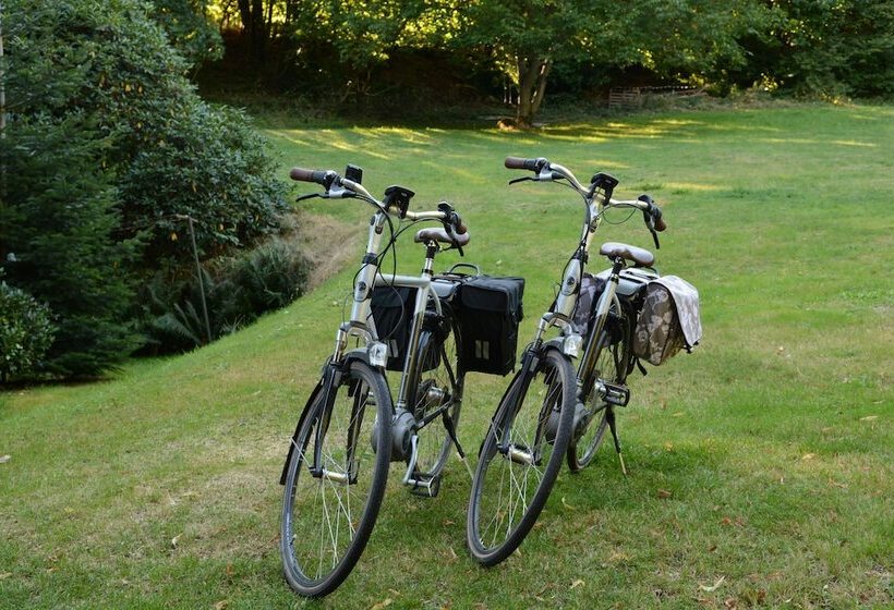 مبيت وإفطار Le Parc Des 4 Saisons