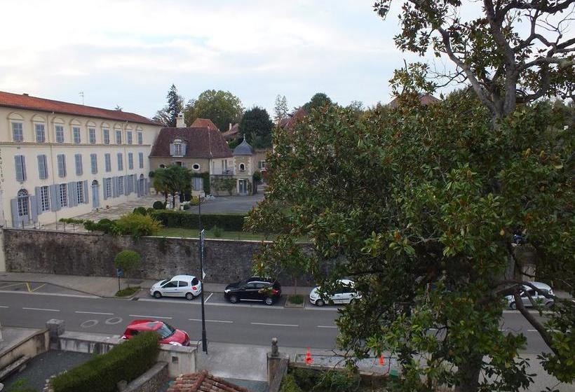 مبيت وإفطار Le Trianon De Salies