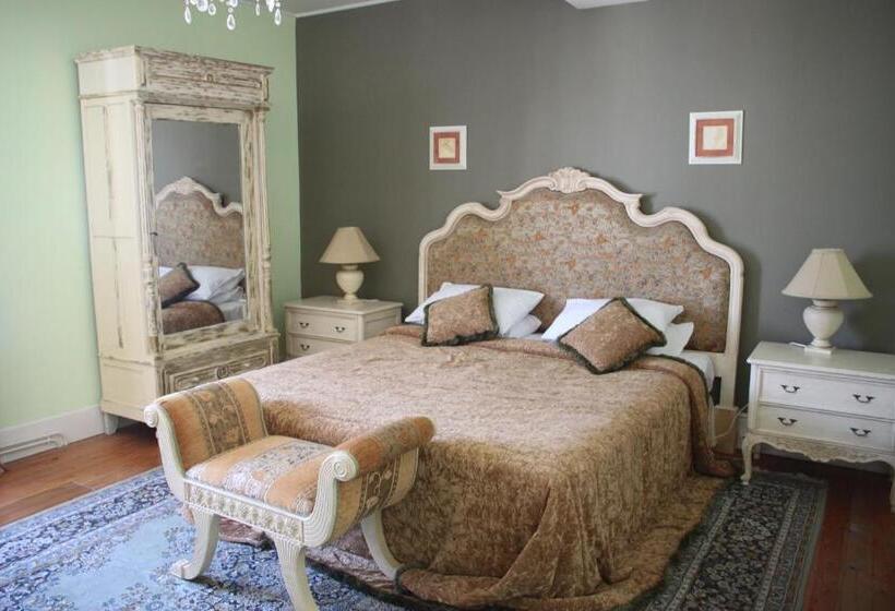 مبيت وإفطار L'entrée Chambres D'hôtes Bar & Restaurant