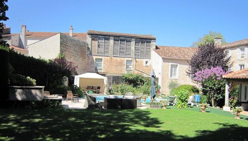 住宿加早餐  Logis De La Clef De Bois