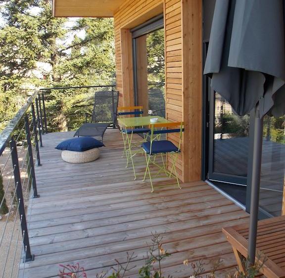 مبيت وإفطار Maison D Hotes "le Petit Rouvière"