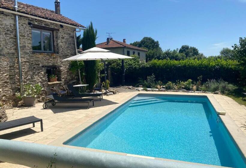 Bed and Breakfast Maison D Hôtes Hameau De Taur