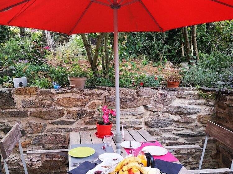 Bed and Breakfast Maison D Hôtes Hameau De Taur