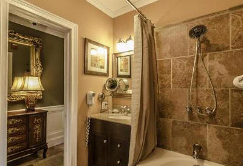 تختخواب و صبحانه Maison Orsini