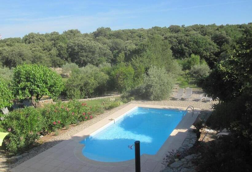 צימר Mas De La Garrigue