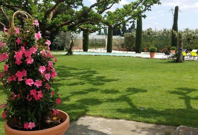 צימר Mas Saint Julien