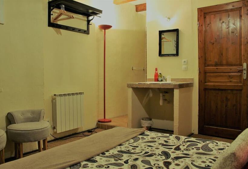 ベッドアンドブレックファースト Une Coquille Sous L Oreiller