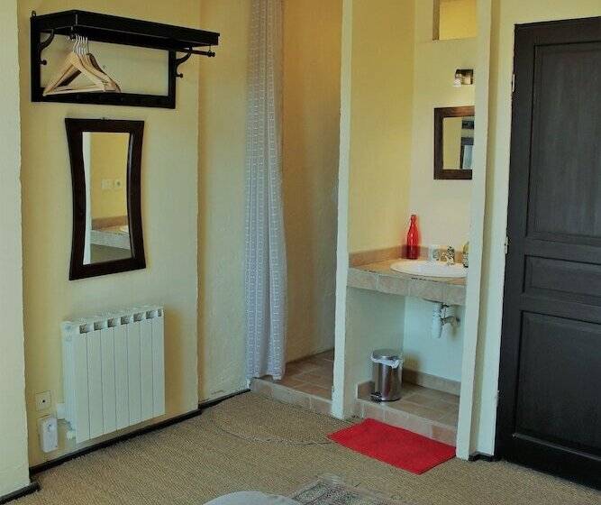 ベッドアンドブレックファースト Une Coquille Sous L Oreiller