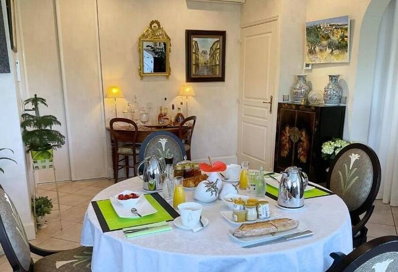 민박 Chambre D Hotes Les Volets Bleus   Villa L Olivier Côté Mer