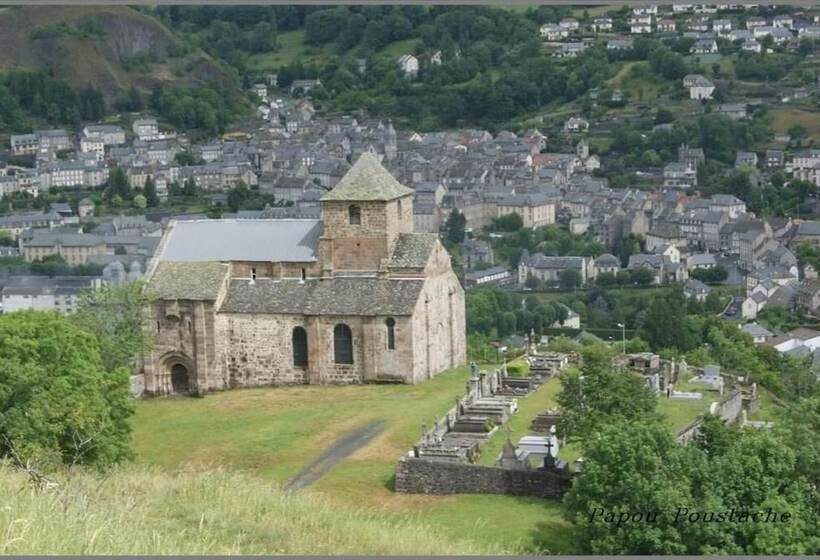 ホテル Aux Globe Trotters