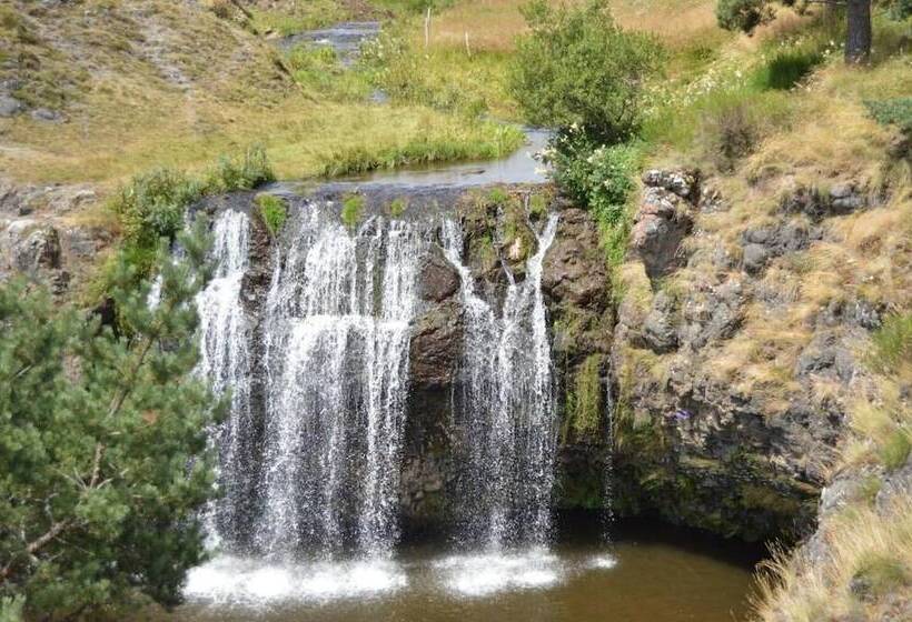 ホテル Aux Globe Trotters