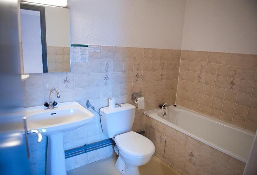 ホテル Aux Globe Trotters