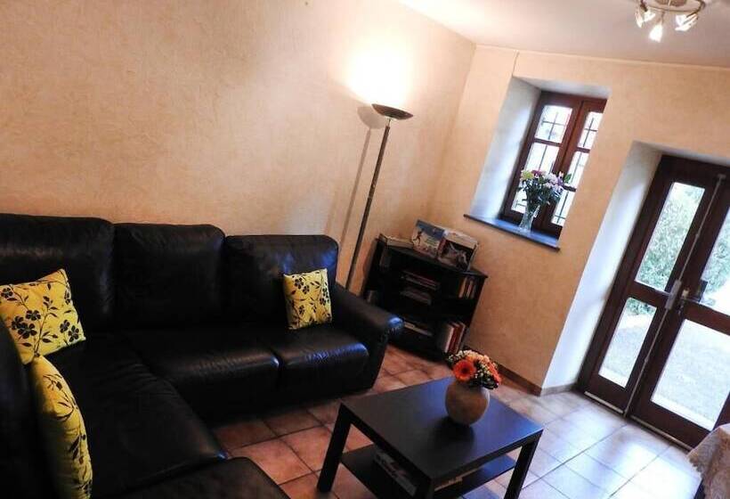 ホテル Aux Globe Trotters