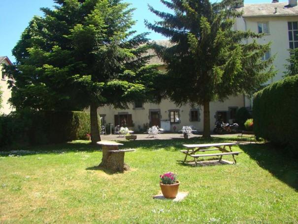 ホテル Aux Globe Trotters