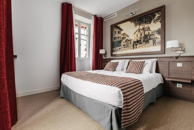 فندق Café Du Trinquet