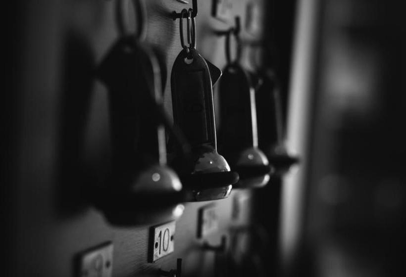 فندق Café Du Trinquet