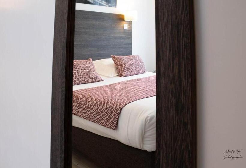 ホテル De La Cathedrale