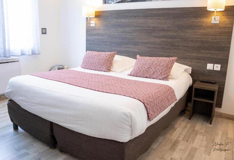 ホテル De La Cathedrale