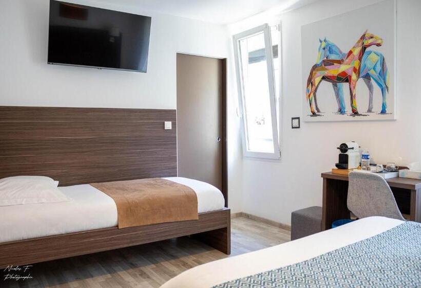 ホテル De La Cathedrale