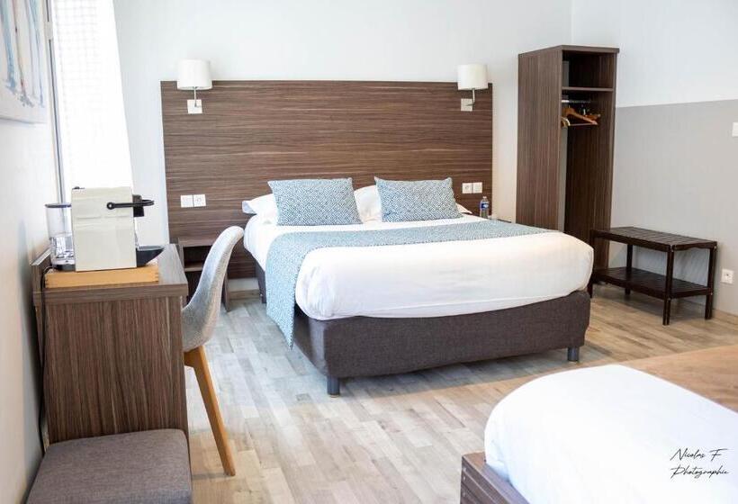 ホテル De La Cathedrale