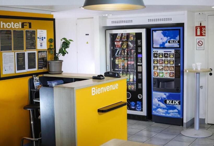 בית מלון כפרי Ibis Budget Le Cannet Des Maures