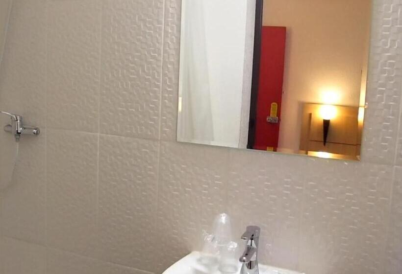 فندق Hôtel Class'eco